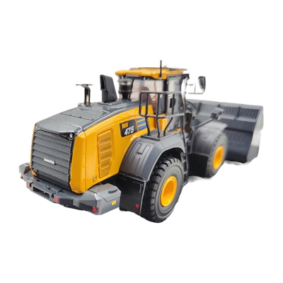 1:50 Komatsu WA475-10 with hammer drill